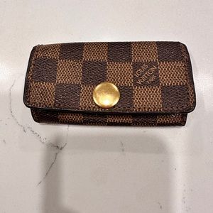 Authentic Louis Vuitton Key holder